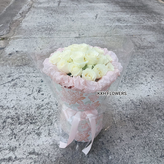 traditional round bouquet 18 white roses singapore delivery sg florist