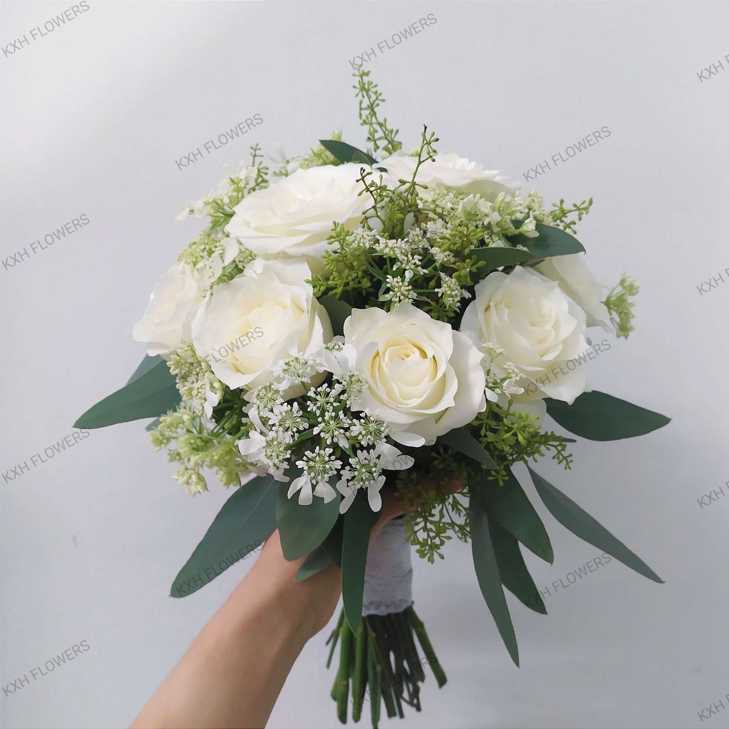 Classic Bridal Bouquet 10 white roses singapore delivery