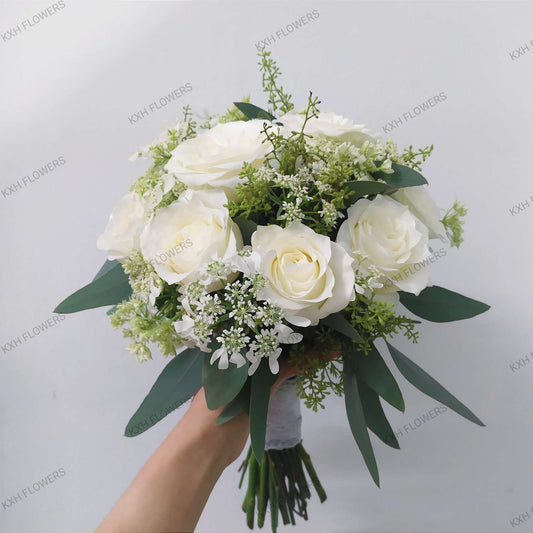 Classic Bridal Bouquet 10 white roses singapore delivery