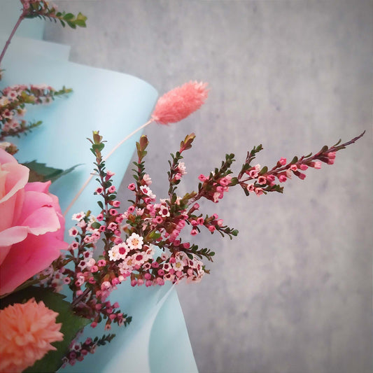 thryptomeme flowers bouquet singapore florist