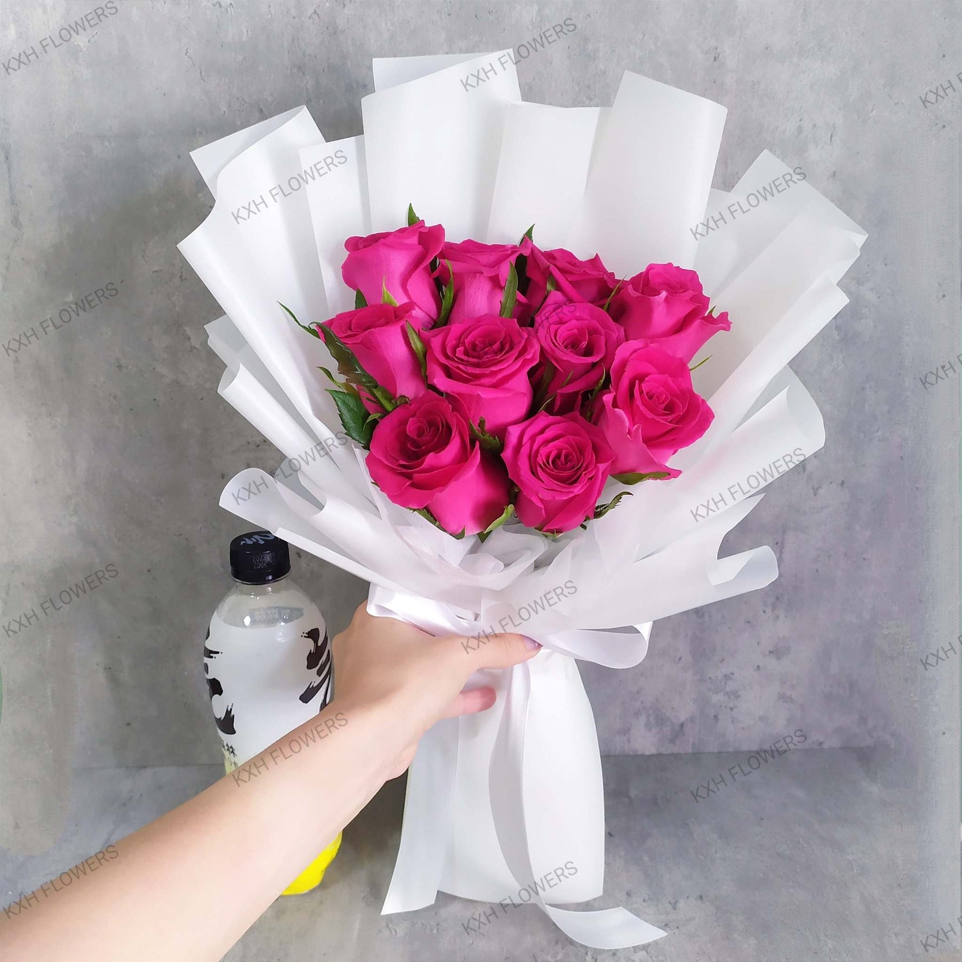 10 hot pink roses bouquet for birthday singapore florist with free delivery