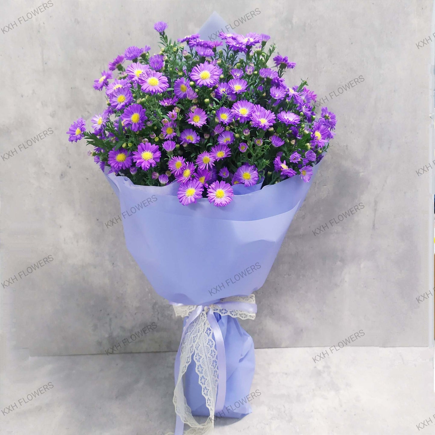 mini purple daisies bouquet singapore florist free delivery