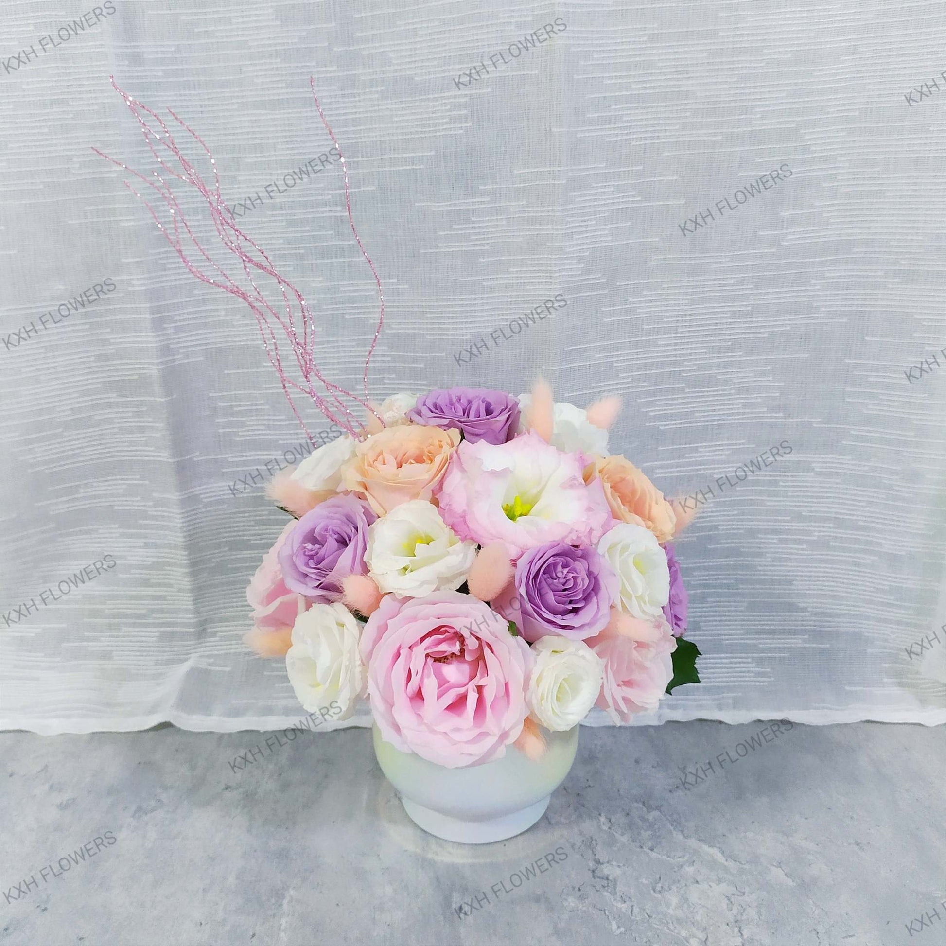 Fresh roses floral arrangement in vase singapore days go by