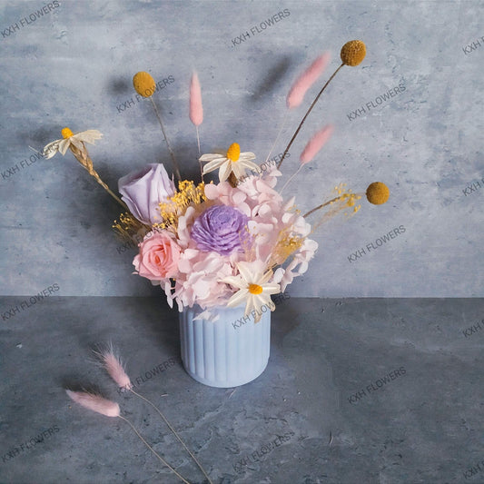 small table flower arrangement preserved flowers singapore florist free delivery