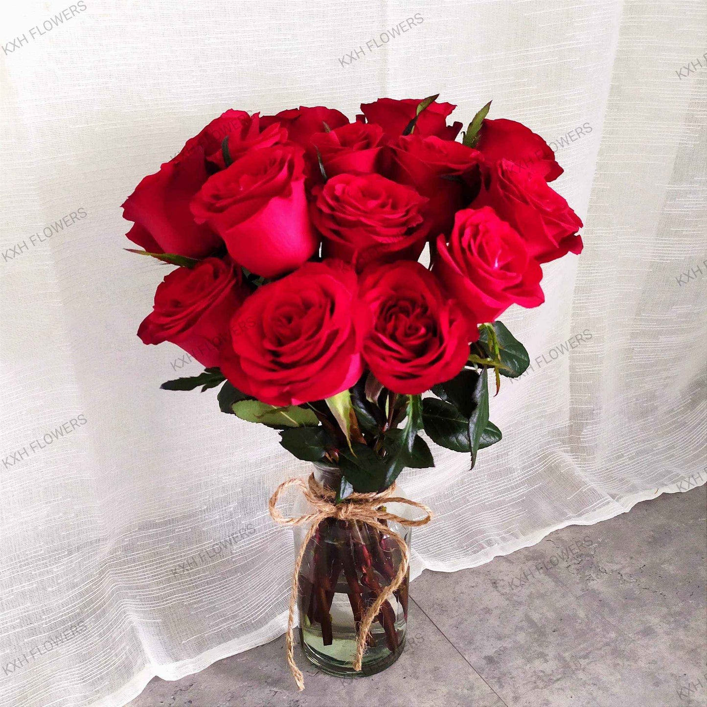 15 Red Roses - KXH Flowers