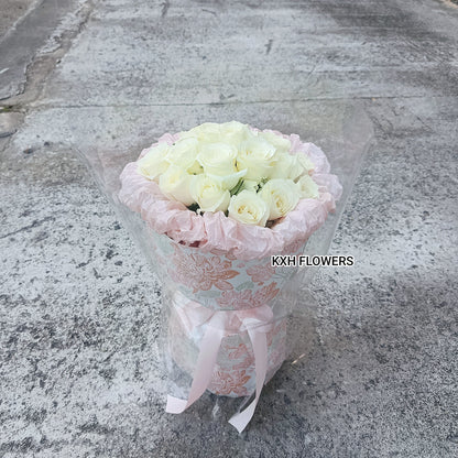 traditional round bouquet 18 white roses singapore delivery sg florist