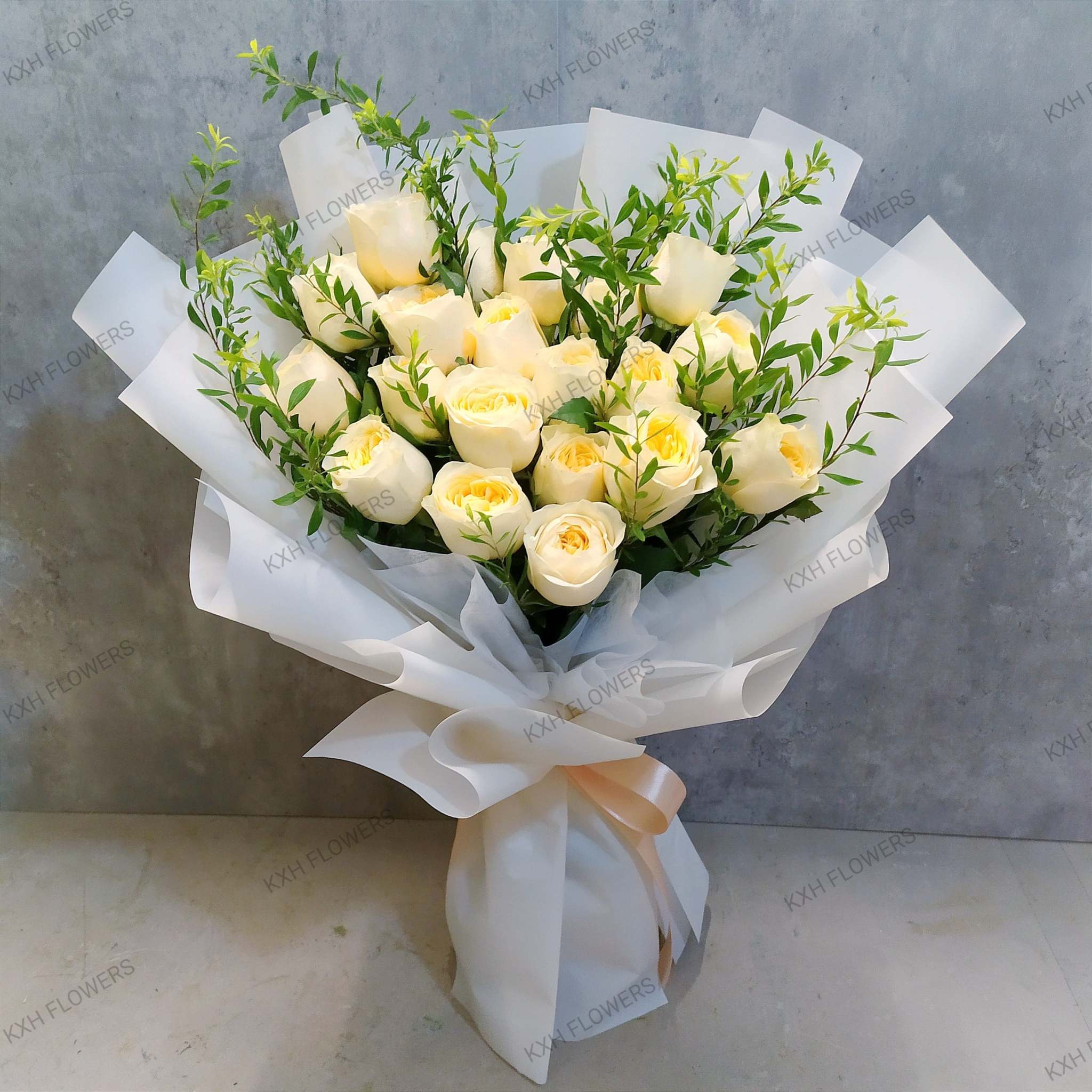 20 Roses Bouquet - Free Same Day Delivery – KXH Flowers