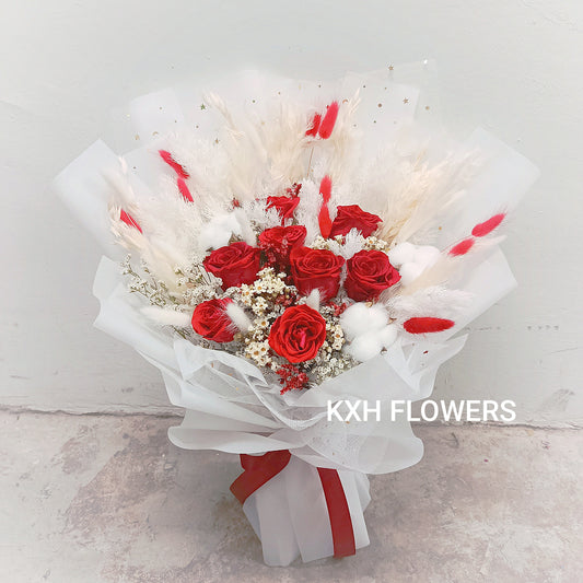 lucky 8 preserved red roses delivery singapore