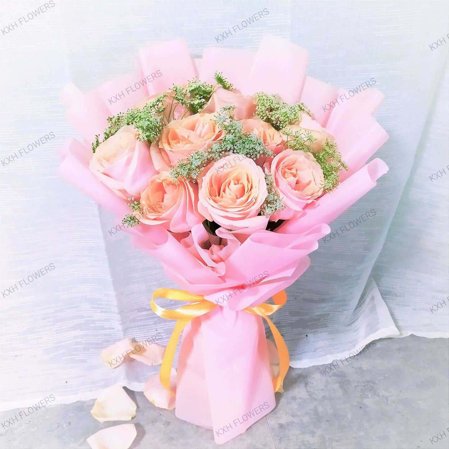 Tiffany Peach Roses Bouquet - KXH Flowers