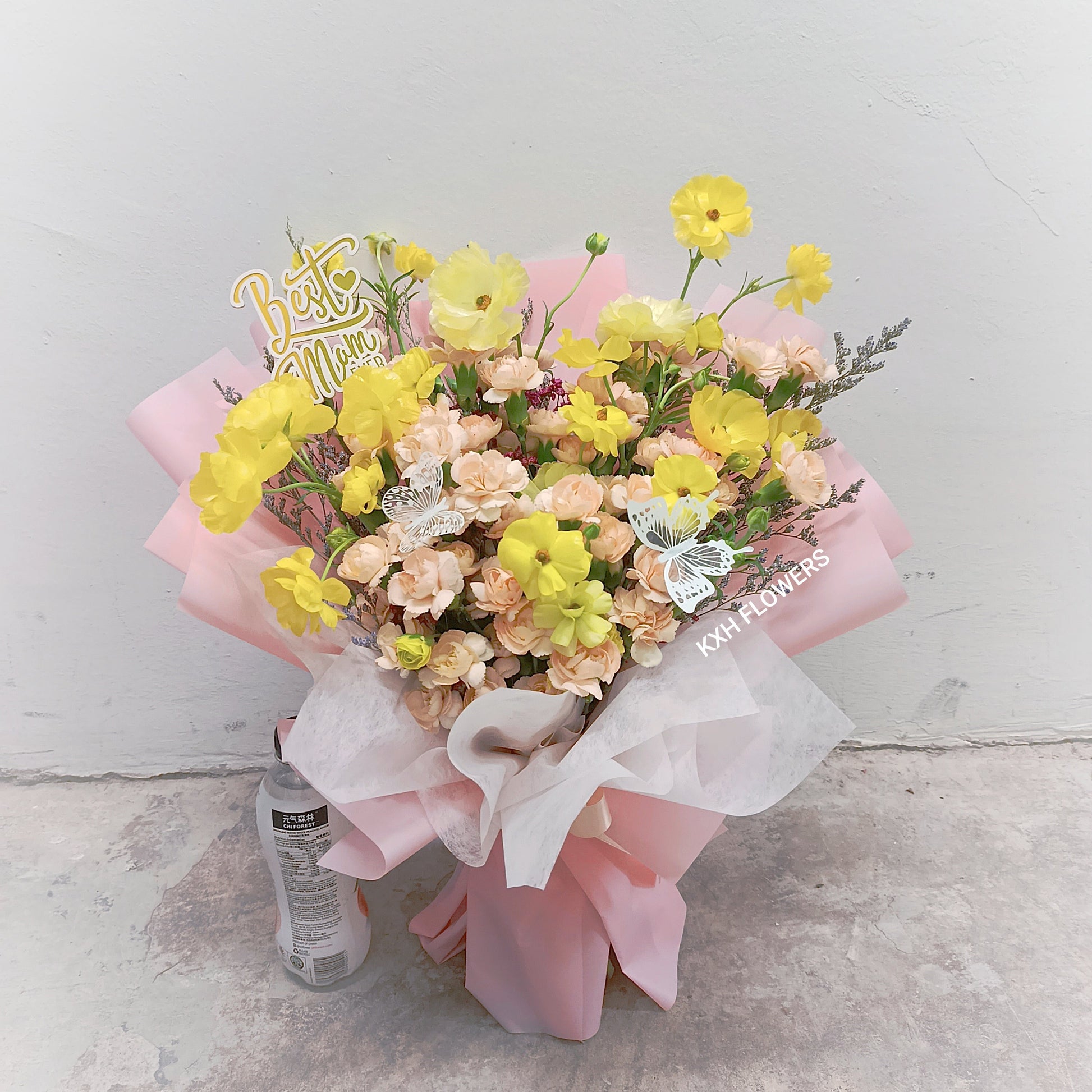 mother's day carnation bouquet with best mom ever tag sg florist free delivery