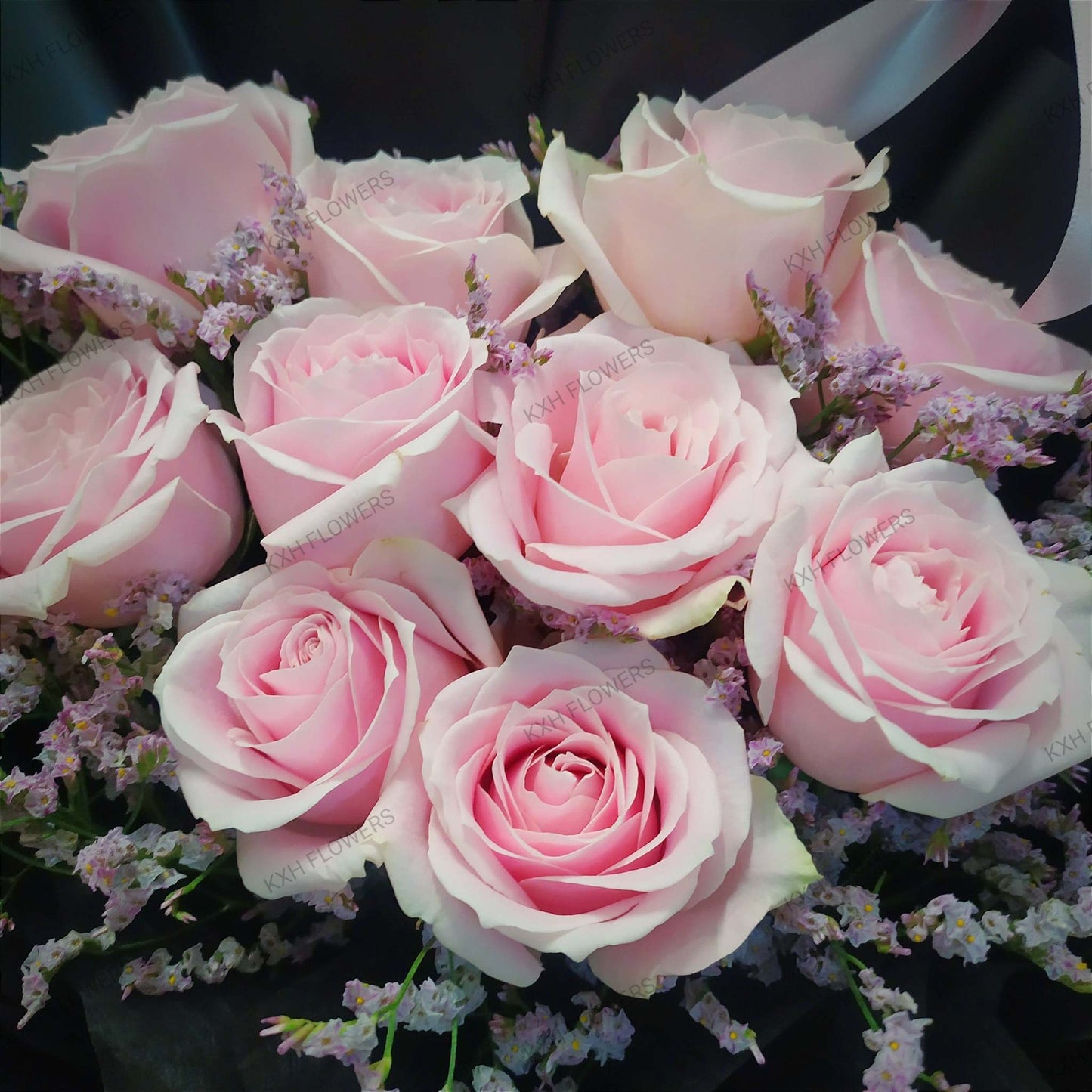 black and pink bouquet singapore florist delivery