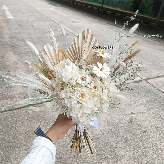 no wrapping bouquet in cream and white tones singapore florist