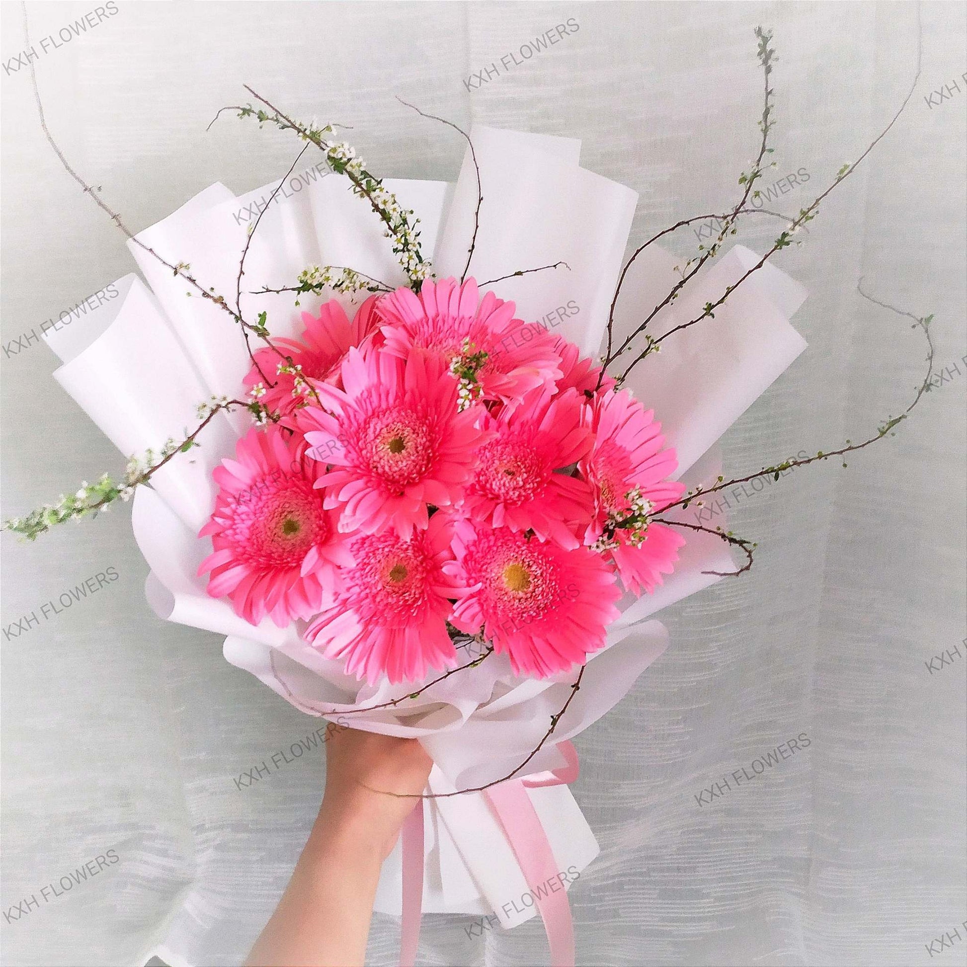 Pink Gerbera Daisy Bouquet - KXH Flowers