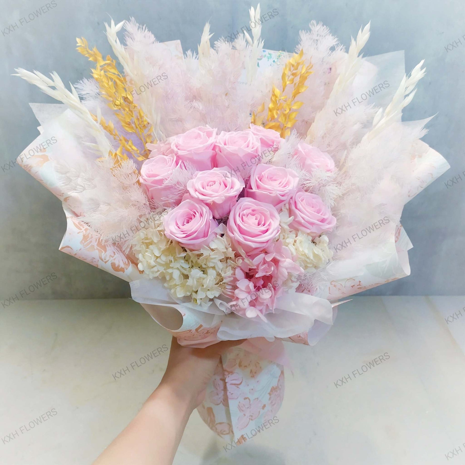 10 Pink Preserved Roses Bouquet singapore florist free delivery