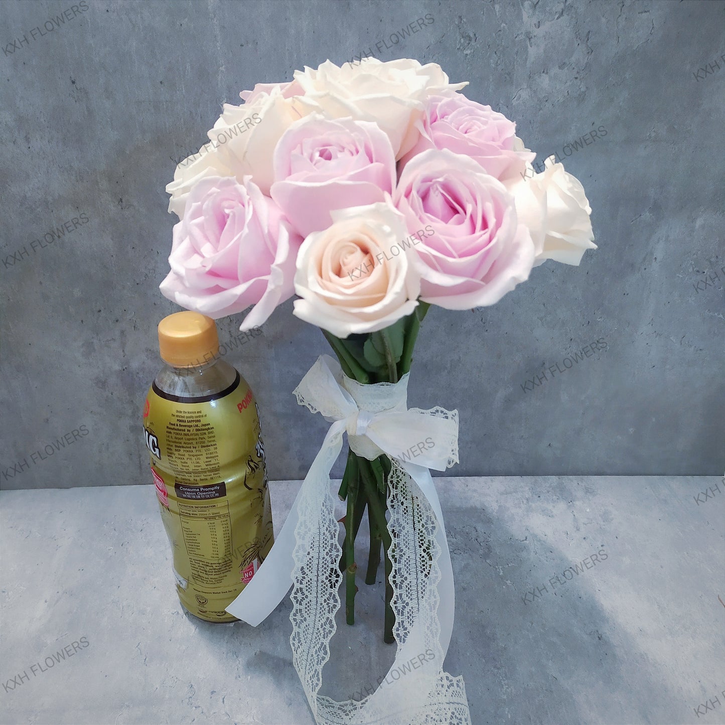 white and pink roses bridal wedding bouquet singapore flower delivery service