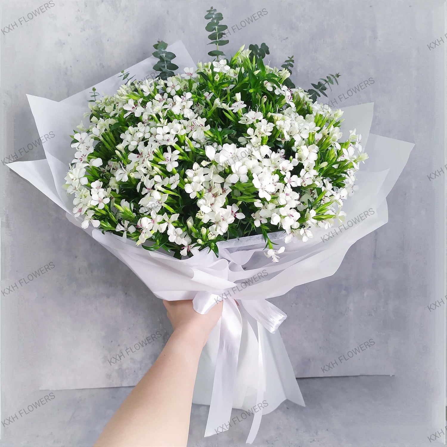 White Flowers ⚪