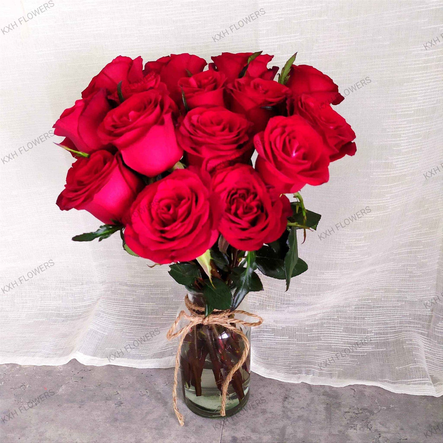 15 Red Roses - KXH Flowers